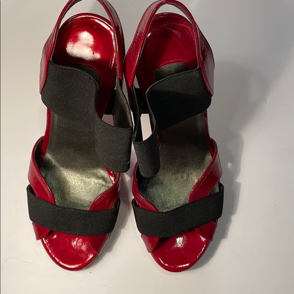 Vaneli - Picture 5 of 8